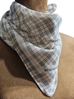 BURBERRY SCARF